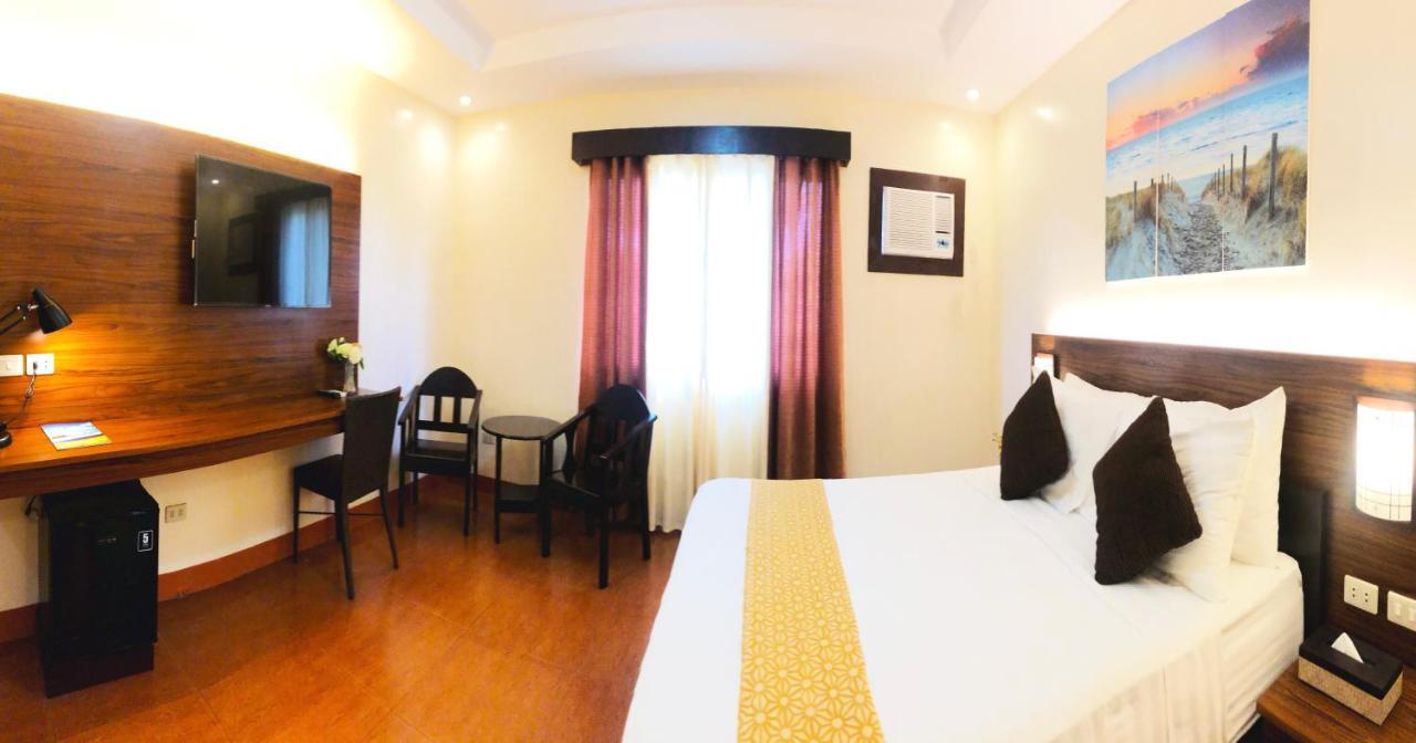 Klir Waterpark Resort&Hotels Guiguinto Exterior foto