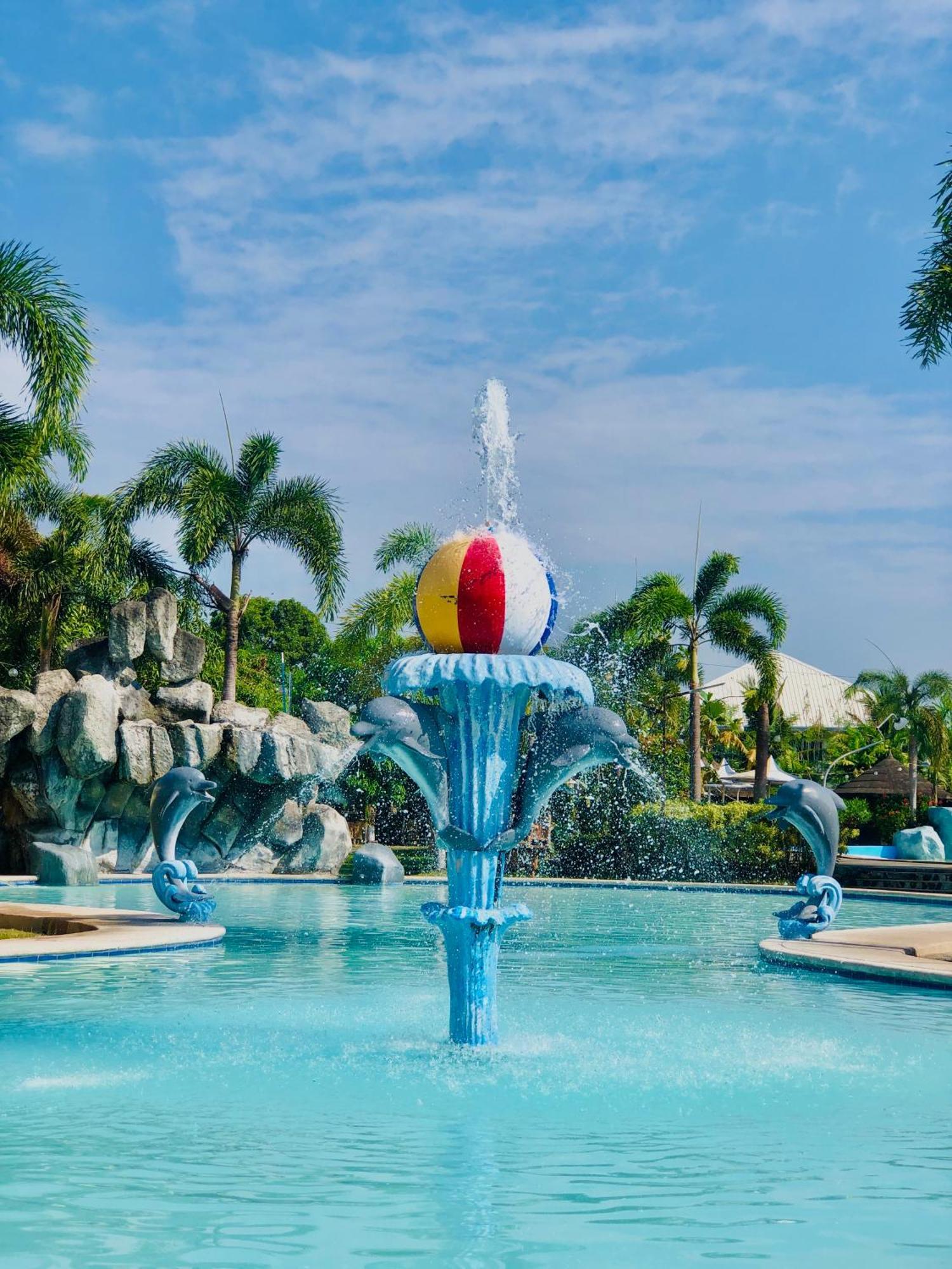 Klir Waterpark Resort&Hotels Guiguinto Exterior foto