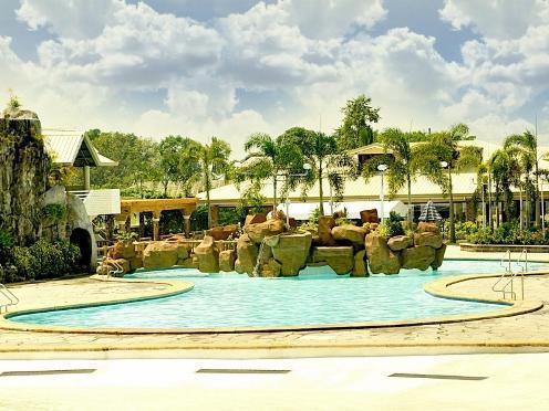 Klir Waterpark Resort&Hotels Guiguinto Exterior foto
